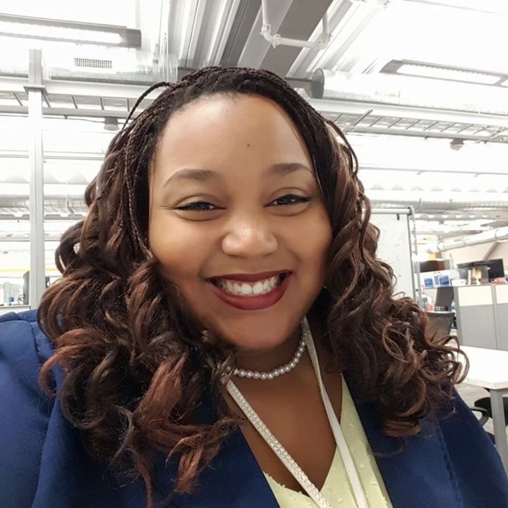 Meet your Posher, Marilyn